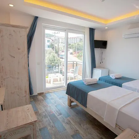 Alina Hotel 3*