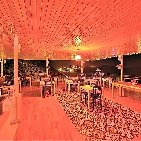 Otel Alina Kaş