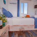 Alina Hotel 3*